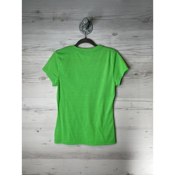 FILA Sport Shirt Womens Medium Green V-Neck Athletic Stretch Geometric Graphic - Picture 8 of 8